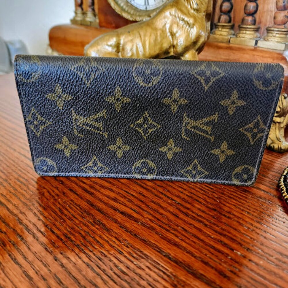 Louis Vuitton Monogram Checkbook Wallet
